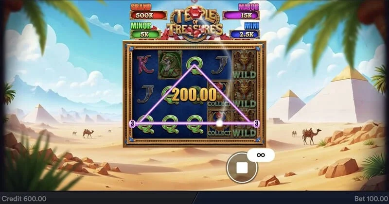 Temple of Treasures - layar utama dengan gulungan dan latar Mesir
